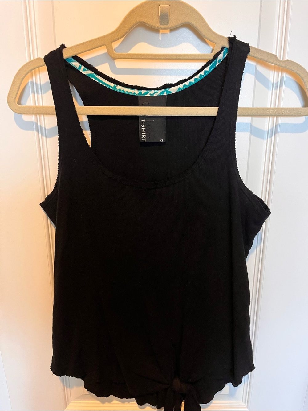 T-Shirt Brand Black Tie-Front Tank Top